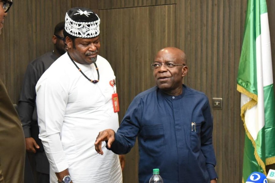 Amb. Osita Offor Backs Governor Alex Otti as Enyimba Hotel Revival Signals New Economic Era in Abia 2 IMG 20260206