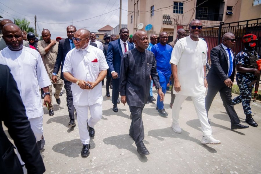 People Rejoice Anywhere Abia Governor Goes: Amb. Offor Expresses Joy As Gov. Otti Inspects Ongoing Projects In Aba 2 111410